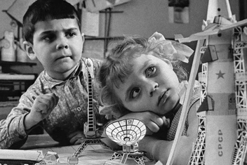 «Не хочу быть зайчиком!»: история новогоднего утренника в 1984 году