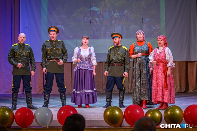 ... и казаки | Источник: Олег Фёдоров / CHITA.RU