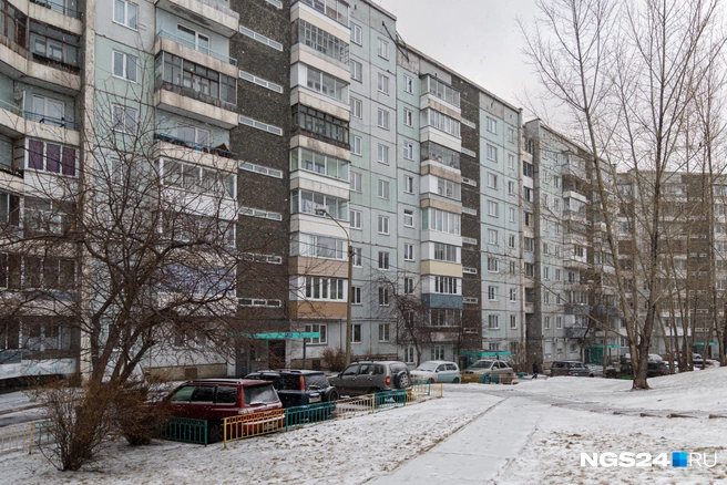 Это один дом | Источник: Мария Ленц / NGS24.RU