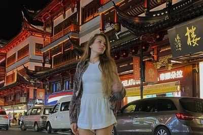 Manicurist's Budget in Vladivostok: High Costs, Steady Savings