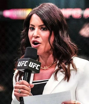 Чарли Арнольт — первая женщина ринг-анонсер в UFC, которая еще и девушка MAXIM (фото будоражат)