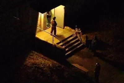 Man takes hostage, threatens house explosion in Urals