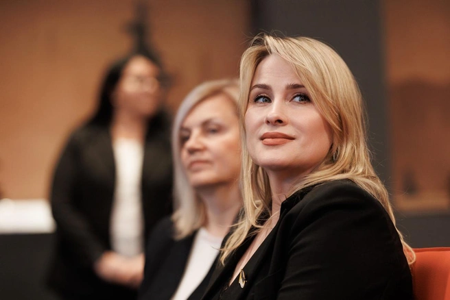 Элегантна и красива | Источник: Елена Власюк / «ВКонтакте»