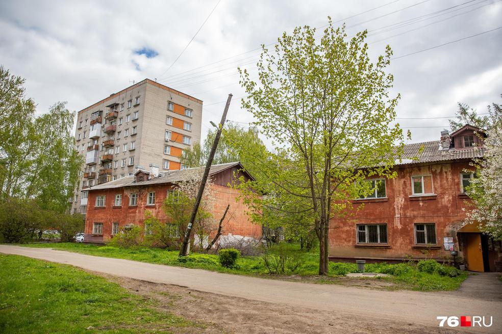 В центре спального района Ярославля снесут дома ради новой застройки 