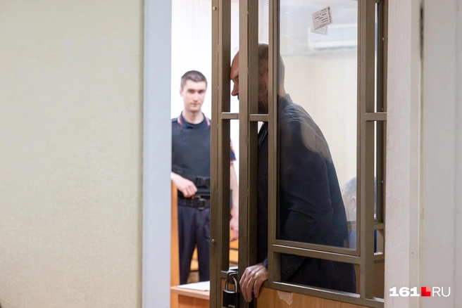 «Конвоя не хватает»: донского экс-замгубернатора снова не могут доставить в суд | Источник: Евгений Вдовин / 161.RU