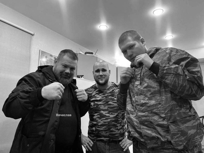 «В нём был ещё юношеский максимализм». Сын бойца ММА Дацика погиб на СВО