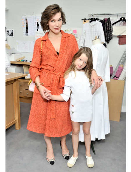 Милла Йовович с дочерью