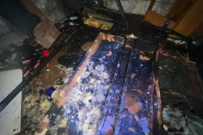 В Чите мужчина умер после ожогов на пожаре