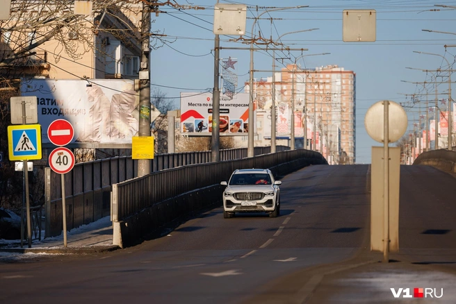 Большинство водителей сегодня тоже решили остаться дома | Источник: Алексей Волхонский / V1.RU