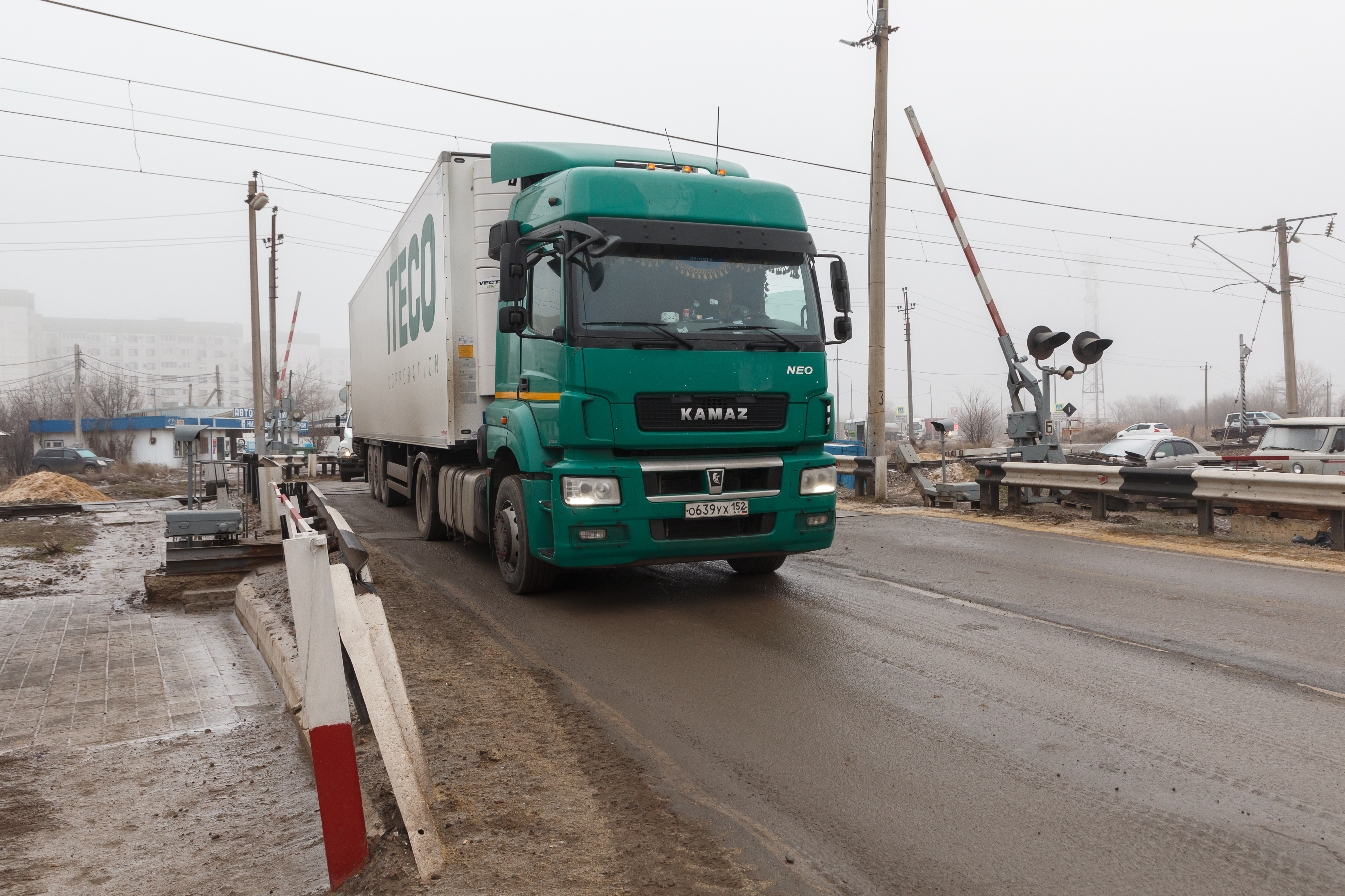 Перевозчикам начали отменять штрафы со скандальной весовой под Волгоградом