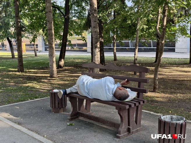 Из синего здесь только состояние… | Источник: Булат Салихов / UFA1.RU