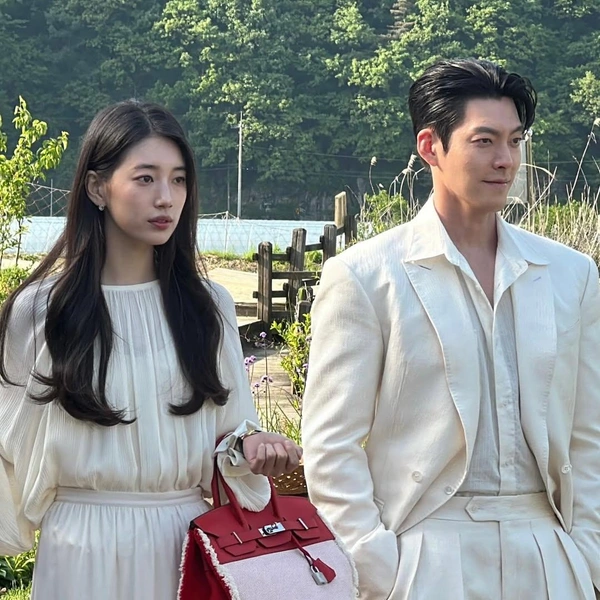 Источник: @____kimwoobin