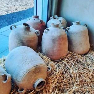 Что грозит 4-летнему мальчику, разбившему в музее сосуд, которому больше 3500 лет?