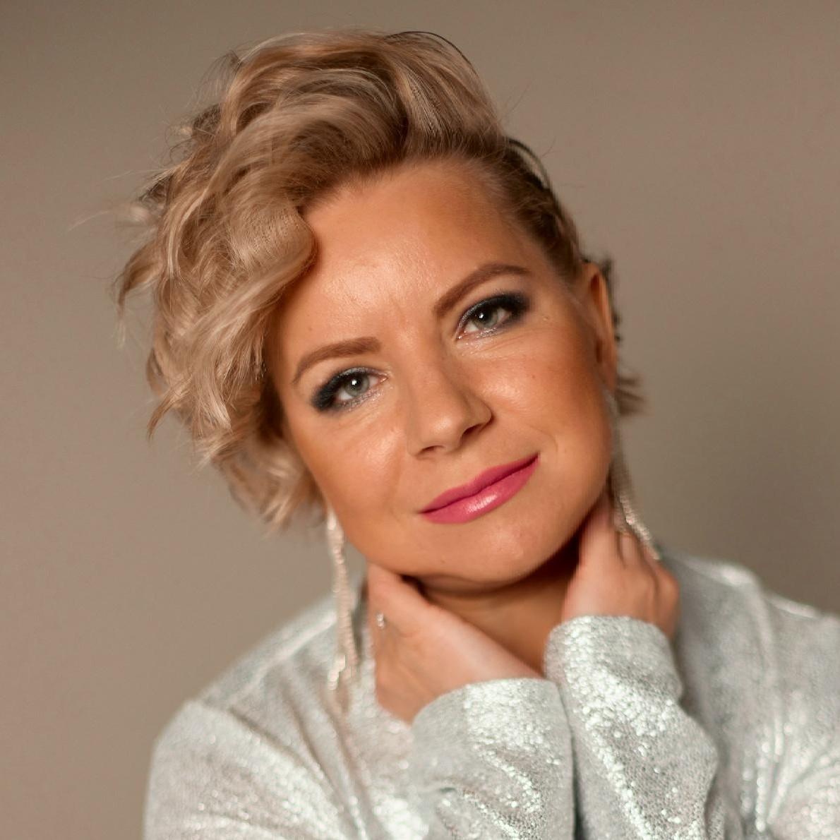 <p>Анастасия Журавлева</p>