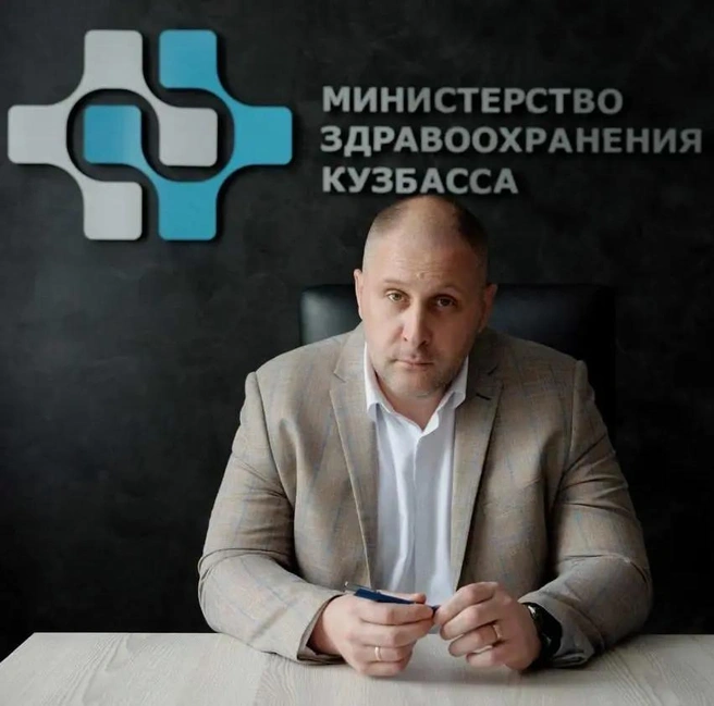Сразу после назначения чиновник обещал держать руку на пульсе региональной медицины | Источник: Андрей Тарасов / «Телеграм»