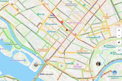 Ретротрамвай «Достоевский» сошел с рельсов у метро «Спортивная»