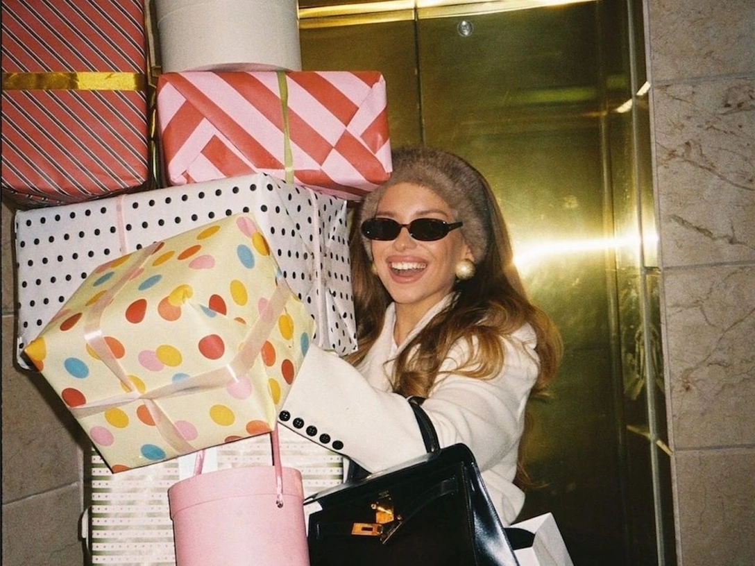 Как восстановить кожу после декабря: экспресс-уход, который вернет сияние за пару дней | marieclaire.ru