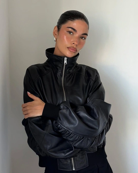 Источник: @aishapotter