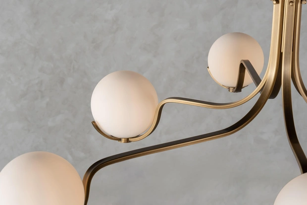 Люстра Scoop Chandelier Dining dark brass. | Источник: Dantone Home