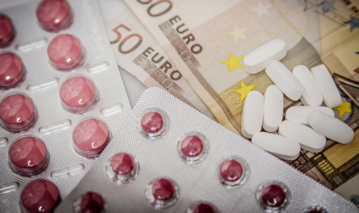 Эксперт: В аптеках Петербурга цены на лекарства удержит маркировка