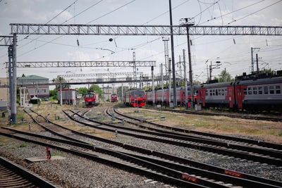Какие поезда задержаны из-за падения дрона в Воронежской области