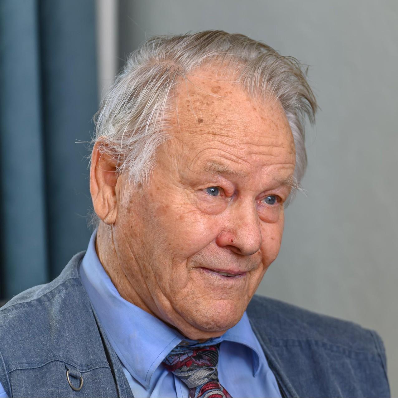 <p>Георгий Юргенсон</p>