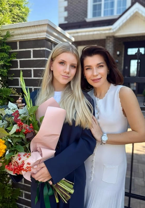 Источник: volkovihome / Instagram.com (экстремистская организация, деятельность запрещена на территории РФ)