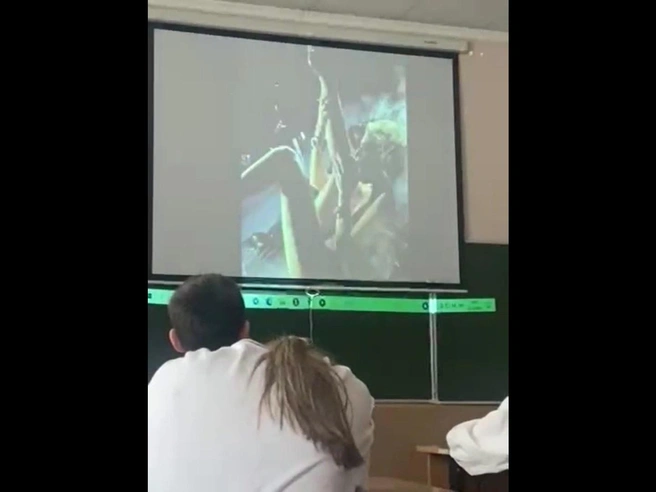 гомики голые Школьникам показали видео с голыми девушками в Нижнем Новгороде - 24  октября 2024 - НН.ру