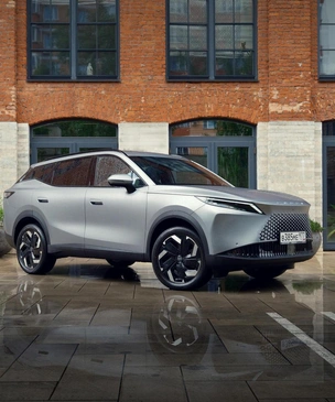 Молодящий кровь. Городской тест флагманского кроссовера Omoda C7