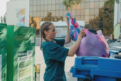 Липчане сдали 3 тонны текстиля и 500 кг батареек