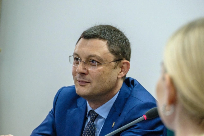 Памятник восстанавливают под эгидой Российской академии художеств. В том числе участвует и внук знаменитого скульптора Василий Церетели | Источник: Булат Салихов
