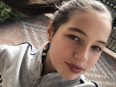 13-летняя дочь Анастасии Волочковой рассказала, что не любит в парнях