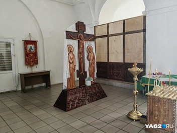 Все в храме сделано их руками | Источник: Кристина Мельникова / YA62.RU