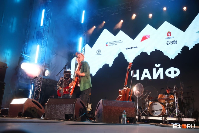 Завершили фестиваль — «Чайфы» | Источник: Владислав Лоншаков / E1.RU