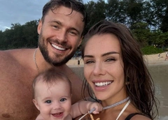 «Нас больше нет»: София Стужук с пятью детьми переехала из Латвии в Таиланд