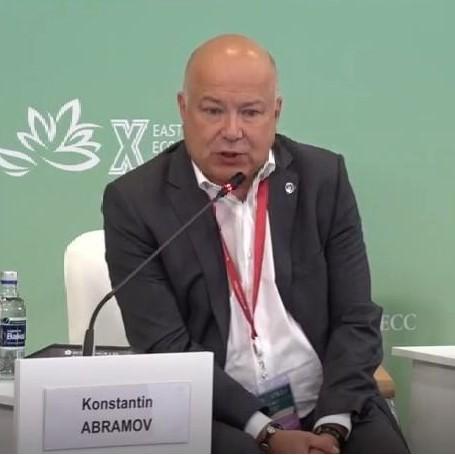 <p>Константин Абрамов</p>