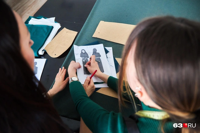 Кроме дизайна одежды, на курсах учили маркетингу и созданию брендов | Источник: Роман Данилкин / 63.RU