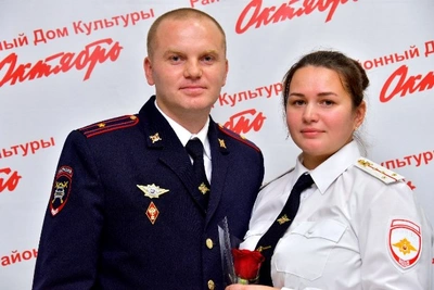 Семья полицейских из Углегорска победила в этапе «Семья года»