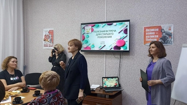 «Серебряные» волонтеры теперь расскажут родным и друзьям, как защититься от клещей | Источник: Анна Сарапульцева / 45.RU