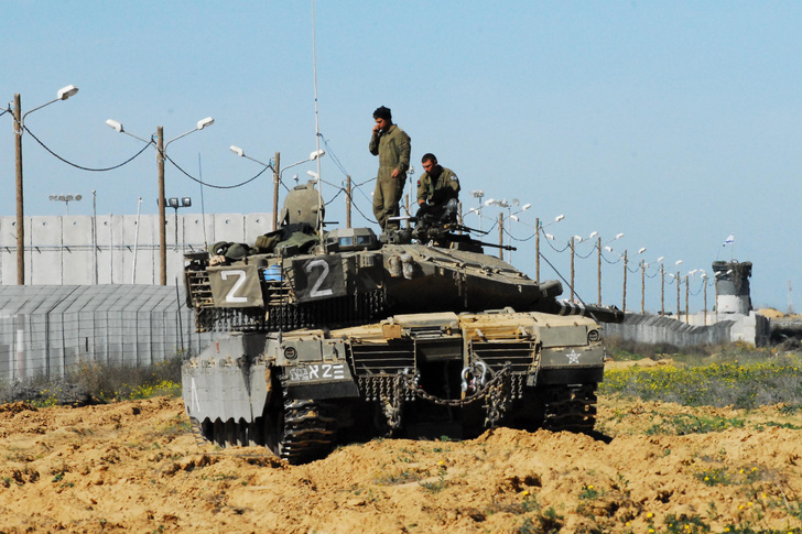 Как бойцам ХАМАС удалось подбить израильские танки Merkava Mk.4?