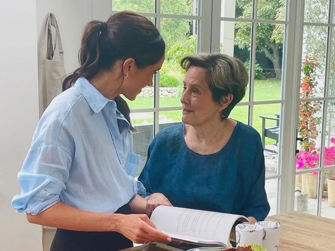Весной этого года у Меган появилось свое кулинарное шоу | Источник: meghan / Instagram (экстремистская организация, деятельность запрещена на территории РФ)