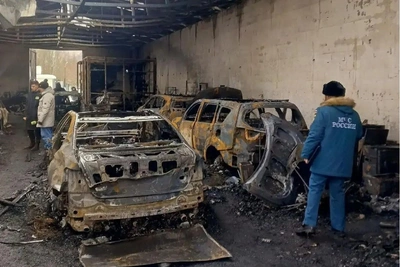 В Ярославле установили причину пожара в автосервисе