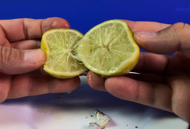 Застольный лайфхак: разрезать лимон сигаретой (видео)
