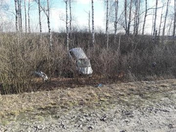 Автомобиль перевернулся в Хлевенском районе | Источник: 48.xn--b1aew.xn--p1ai