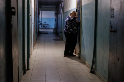 «Нормальным быть скучно»: надписи на стенах пансионатов Лесобазы