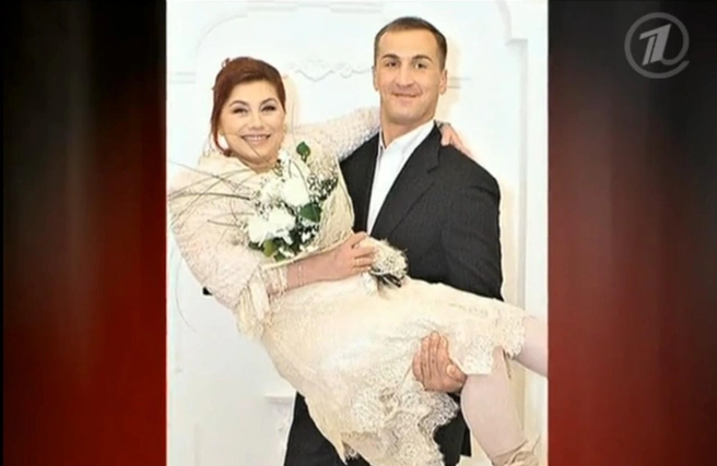 Источник: кадр из шоу «Пусть говорят» (16+), «Первый канал», 2011 год