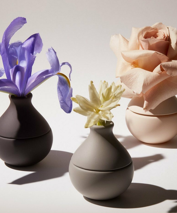 Вам цветы: новая коллекция цветочных ароматов от Ким Кардашьян
