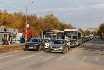 Волгоград запустит автобусы до кладбищ на Пасху