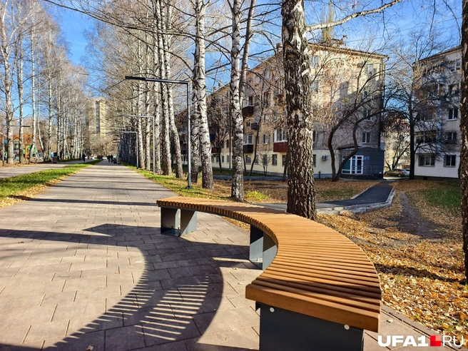 Раньше скамеек здесь практически не было | Источник: Булат Салихов / UFA1.RU