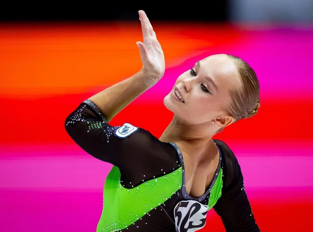 Кто такая Ангелина Мельникова — гимнастка, вернувшая России золото